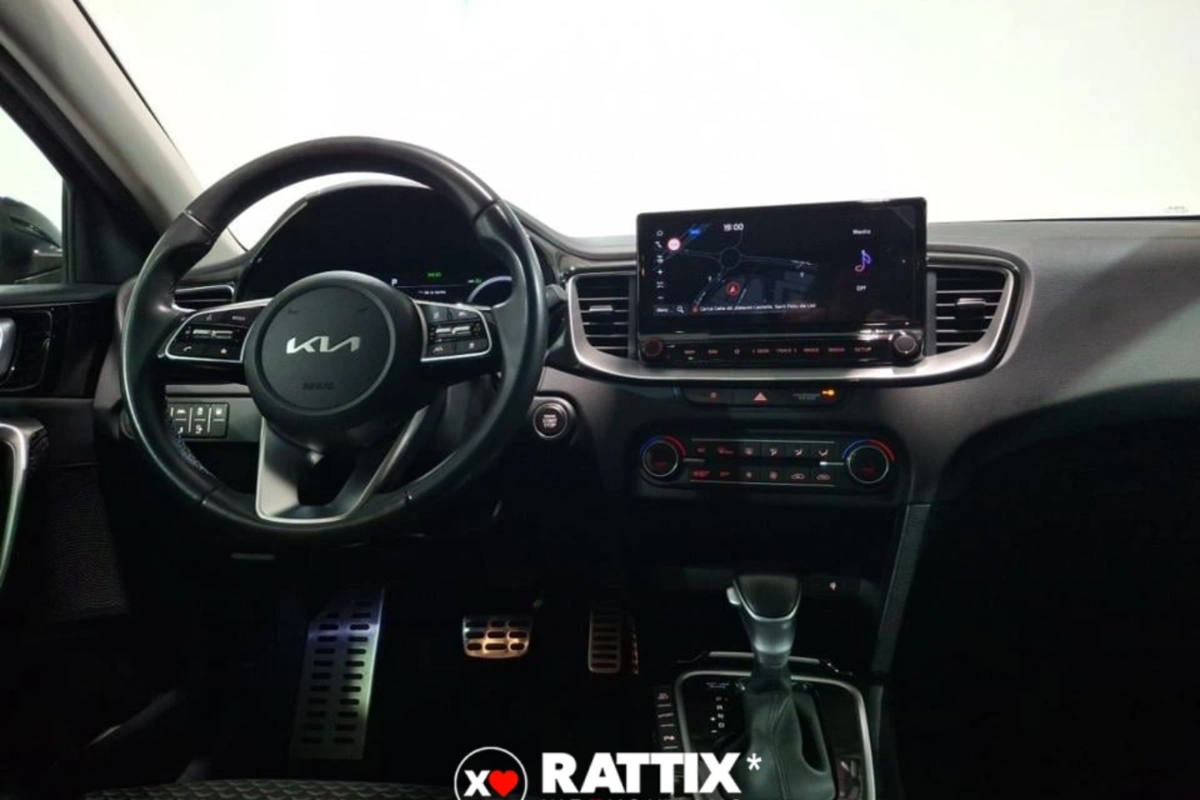 KIA XCeed 2022 1.6 gdi phev Style 141cv dct